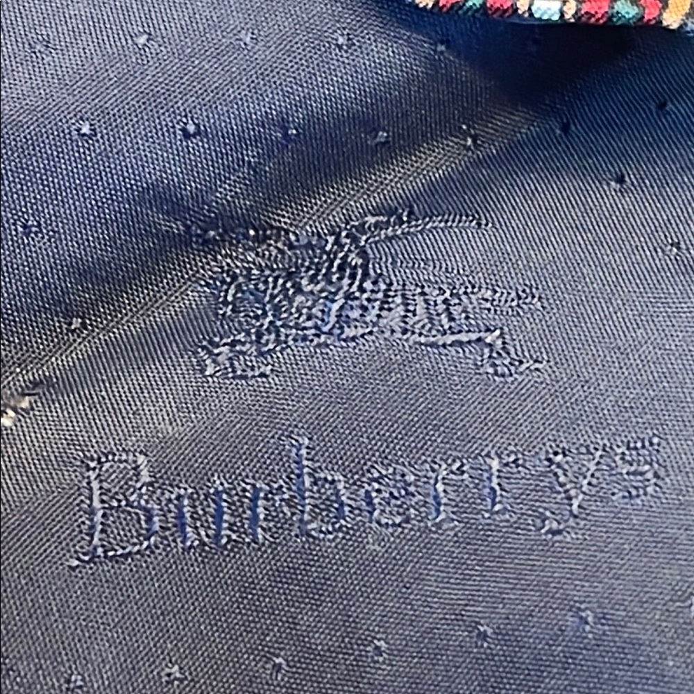 Burberry Burberrys of London Patterned Tie - Picture 3 of 5